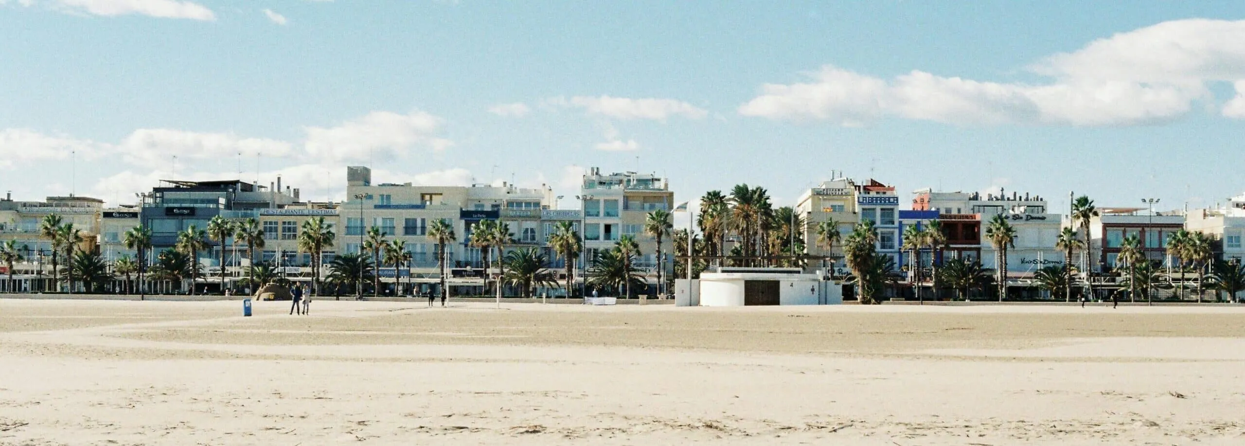 Casas de colores del barrio del Cabanyal de Valencia