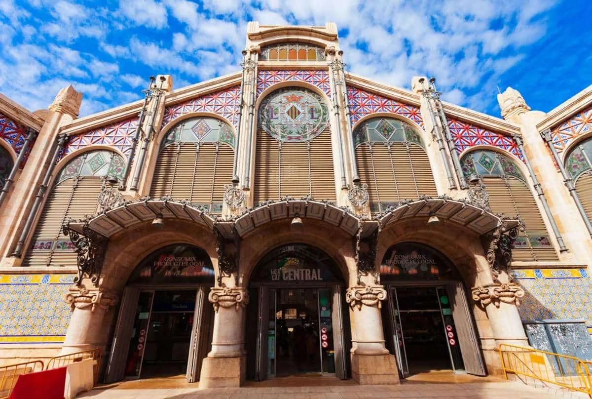 Cúpula modernista del Mercado Central de Valencia