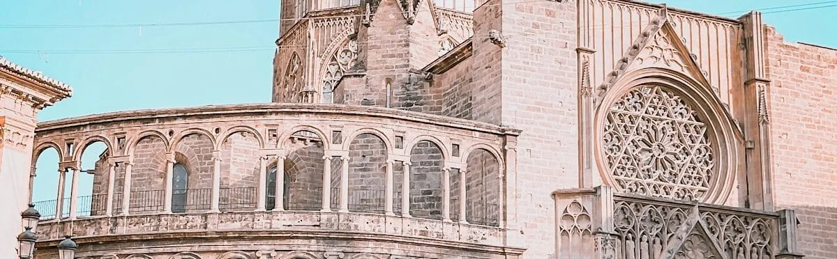 Las Torres de Serranos, antigua puerta de la muralla medieval de Valencia