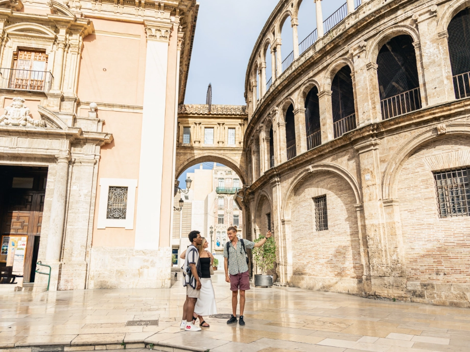 Recorrido por el centro histórico de Valencia